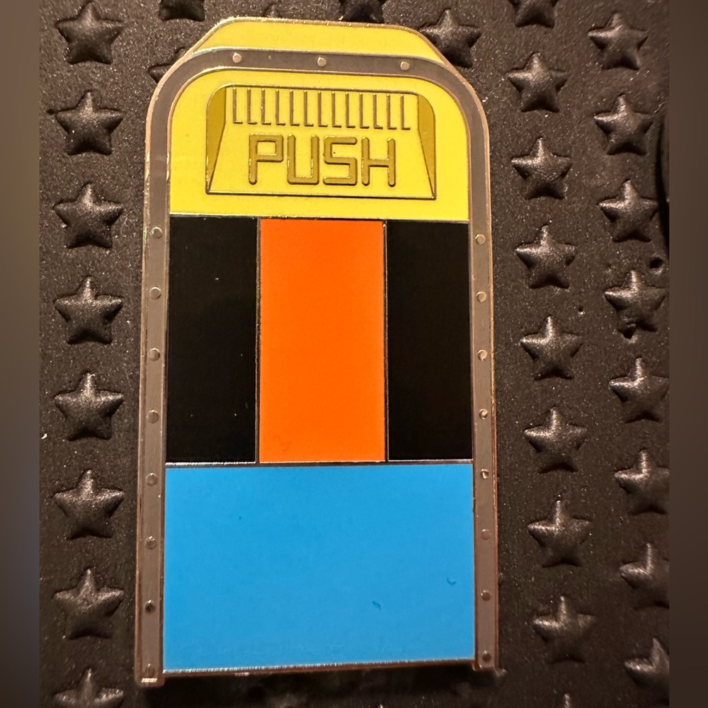 ✨3 for $32✨ Goofy Character Trash Can Pin